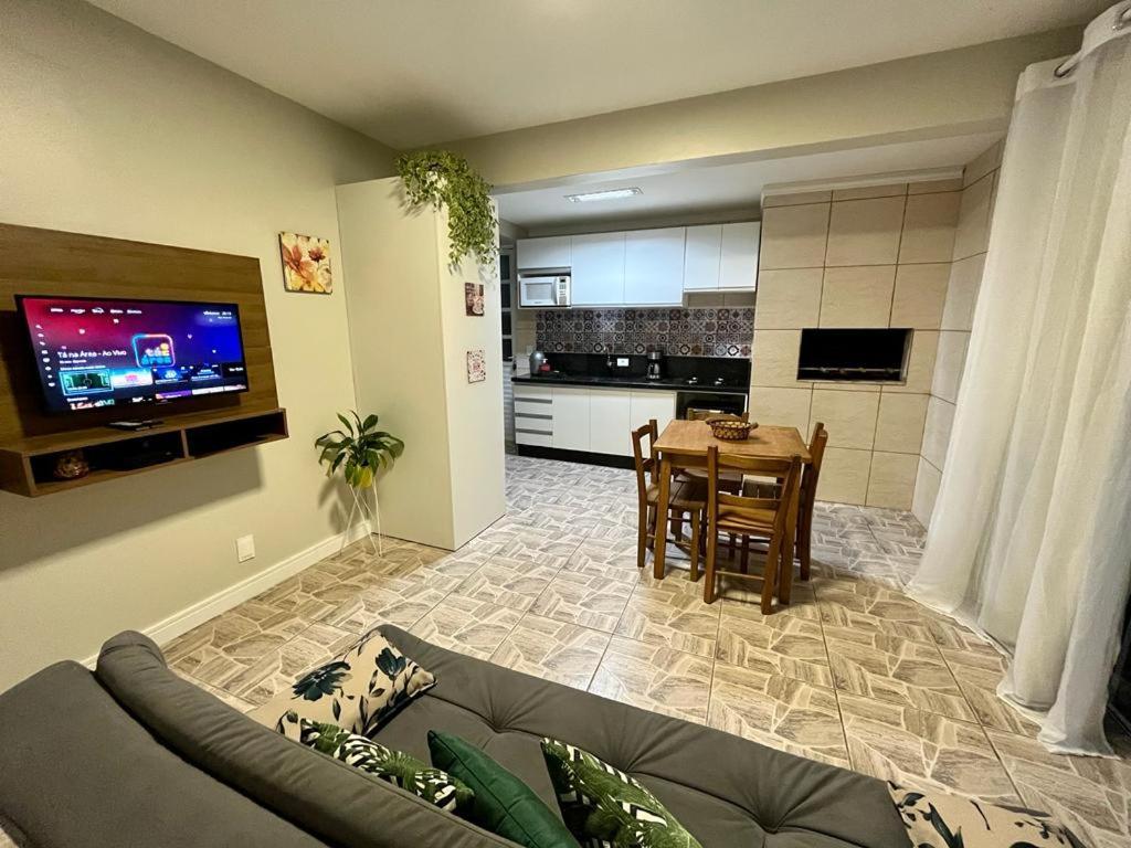 Residencial Bernardo, Meia Quadra Do Trapiche Florianópolis المظهر الخارجي الصورة